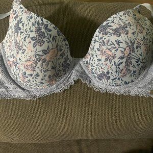 Lucky brand floral laced bra